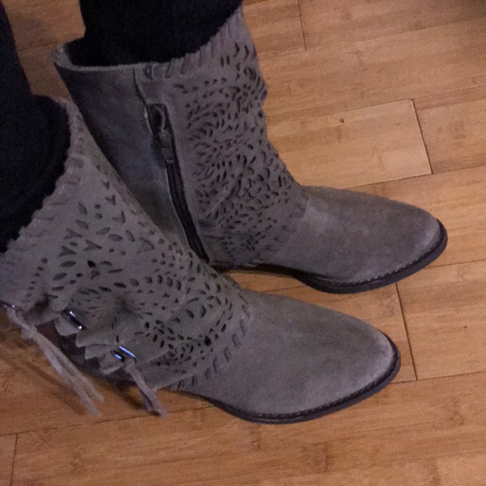 Naughty Monkey Gray Boots, Size 7.5